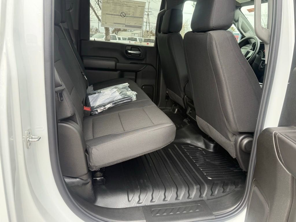 2026 Chevrolet Silverado 3500 HD WT DRW