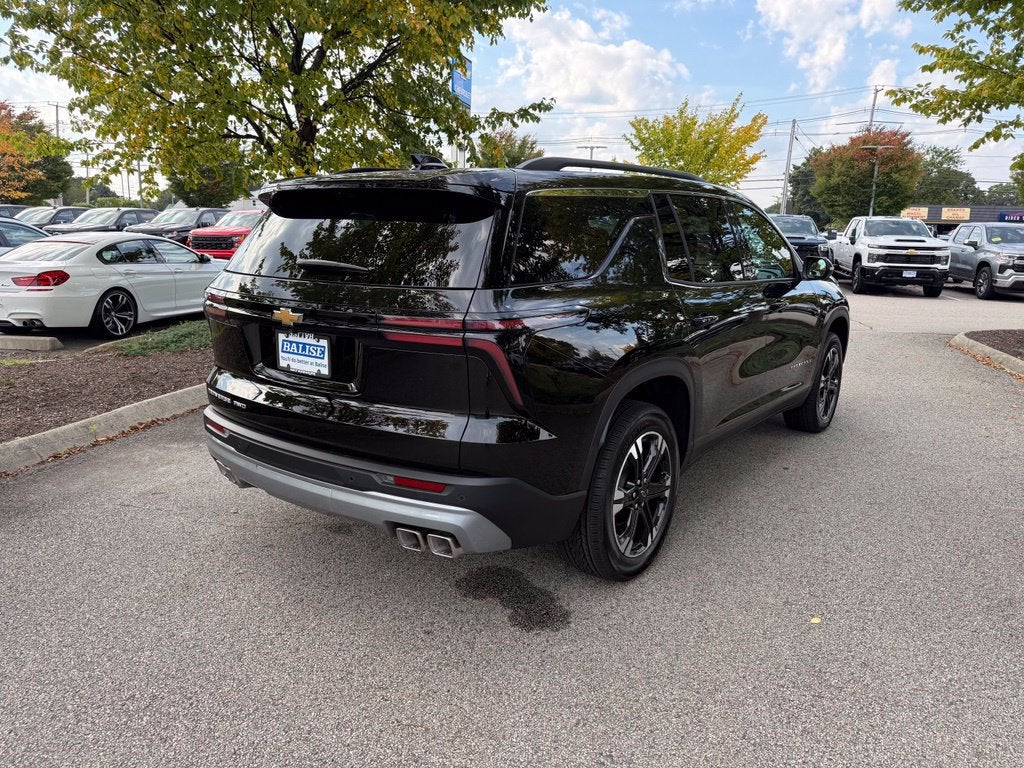 2027 Chevrolet Traverse LT