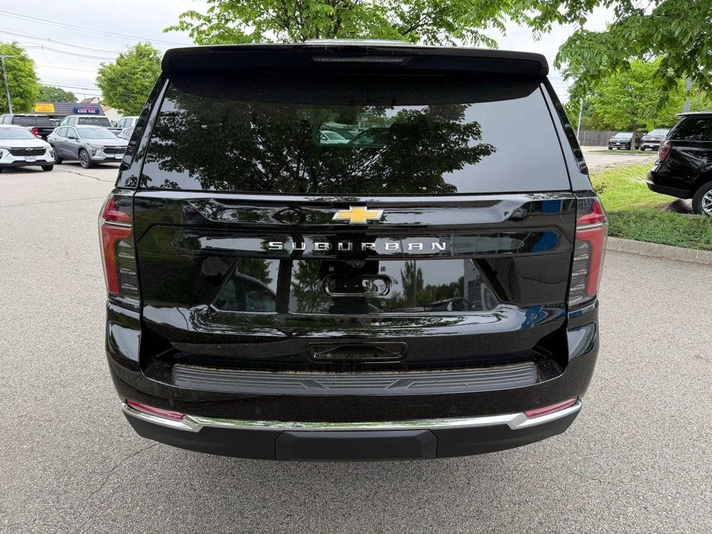 2026 Chevrolet Suburban LS