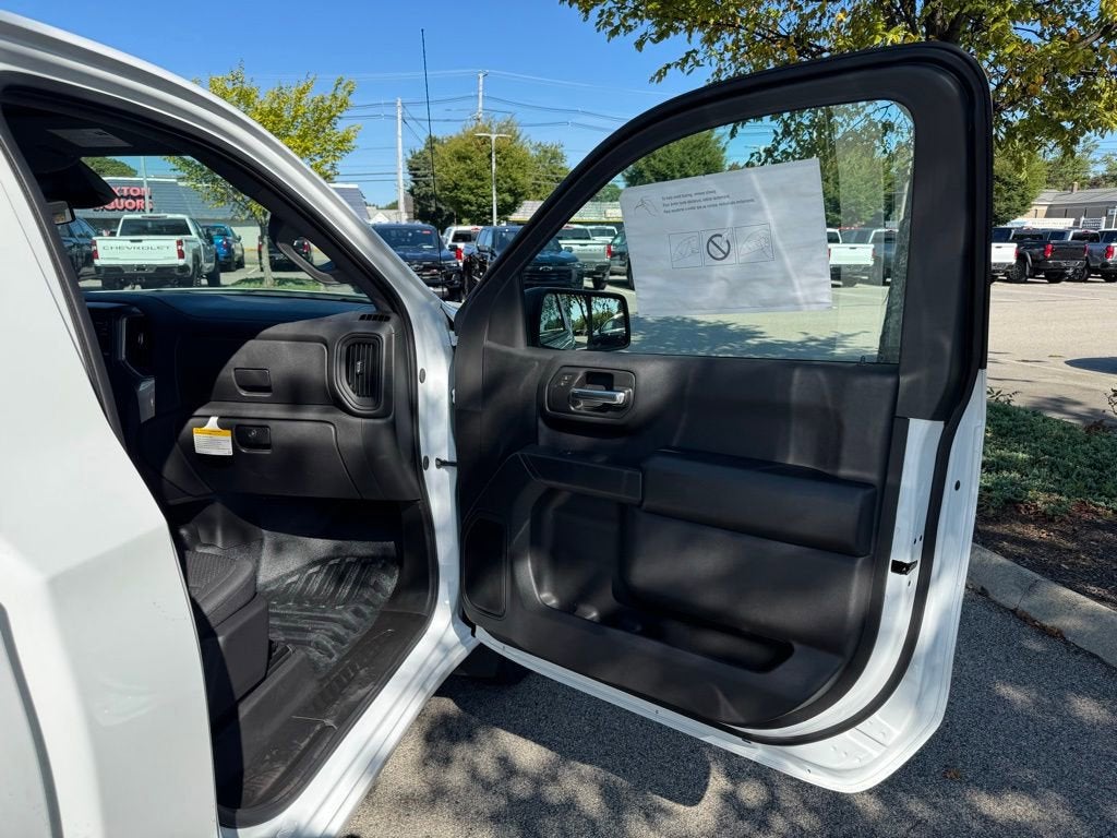 2025 Chevrolet Silverado 1500 WT