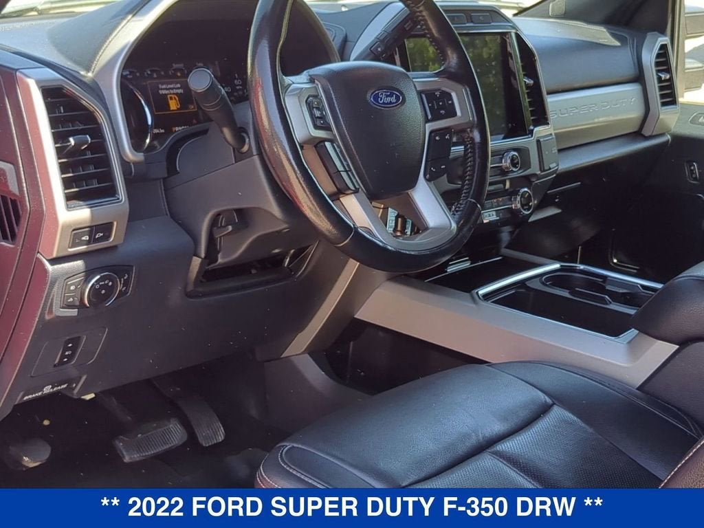 2022 Ford F-350 LARIAT