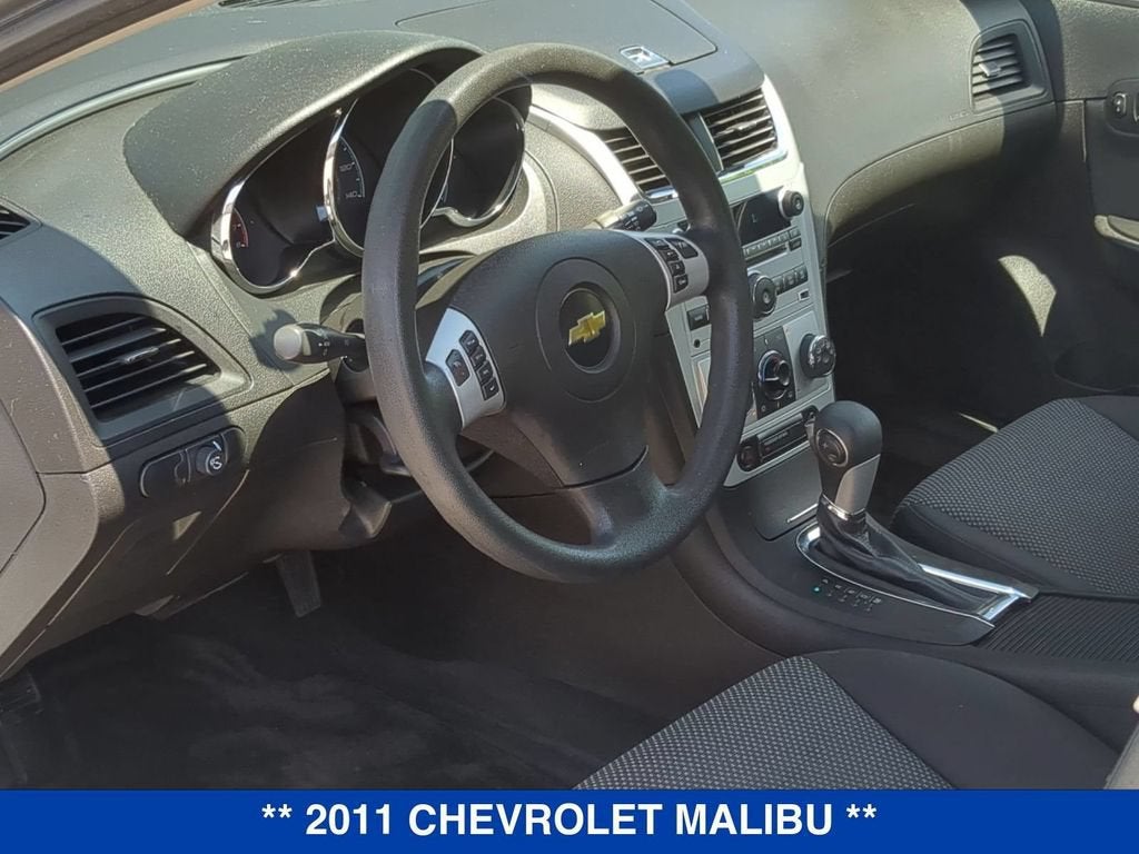 2011 Chevrolet Malibu LT w/1LT
