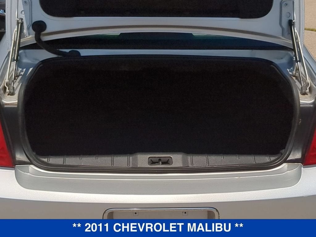 2011 Chevrolet Malibu LT w/1LT