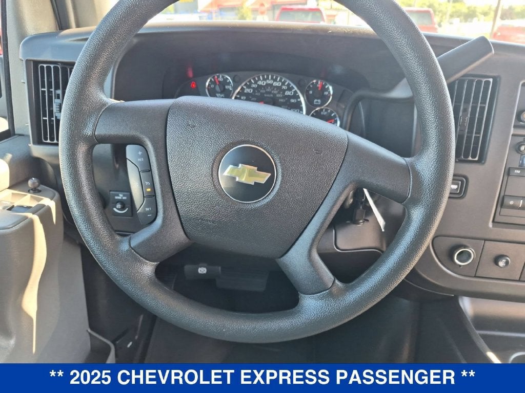 2025 Chevrolet Express Passenger 1LT