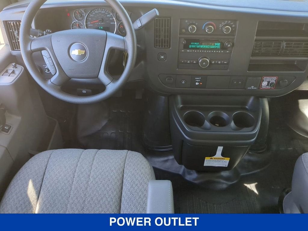 2026 Chevrolet Express Cargo 1WT