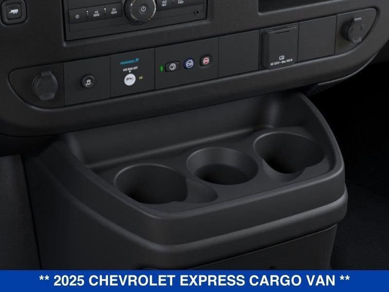 2025 Chevrolet Express Cargo WT