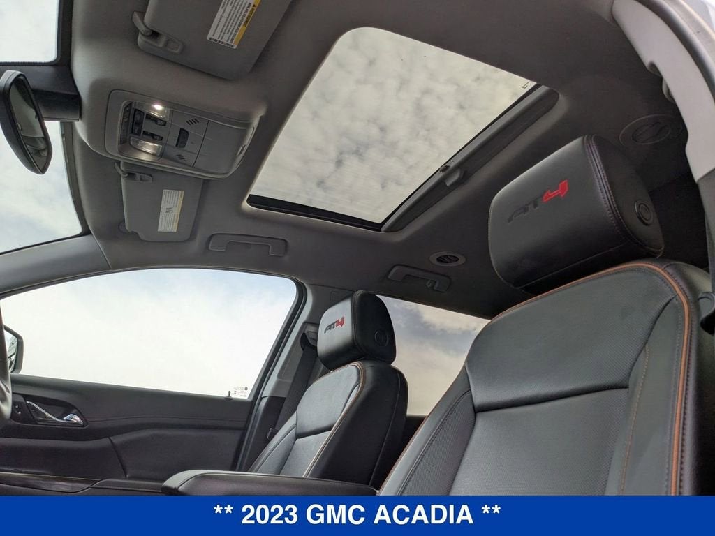 2023 GMC Acadia AT4