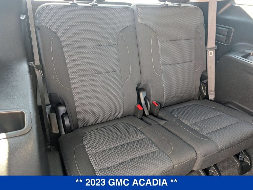 2023 GMC Acadia SLE