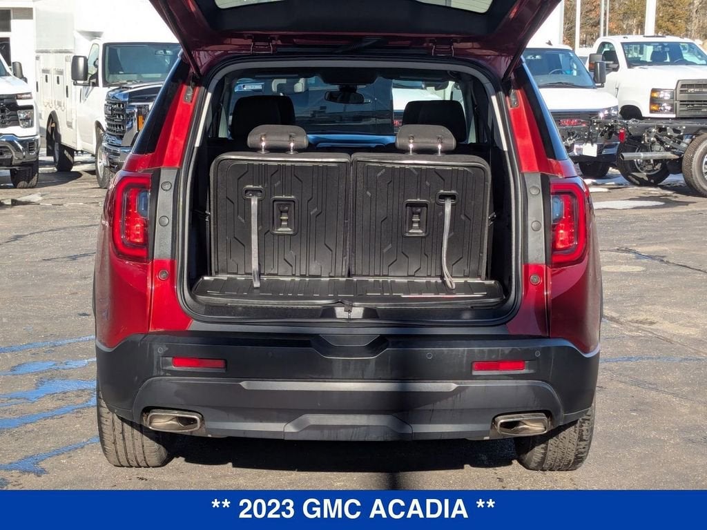 2023 GMC Acadia SLE