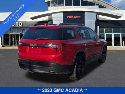 2023 GMC Acadia SLE