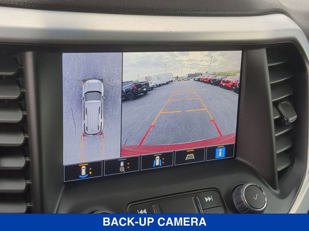 2023 GMC Acadia SLT