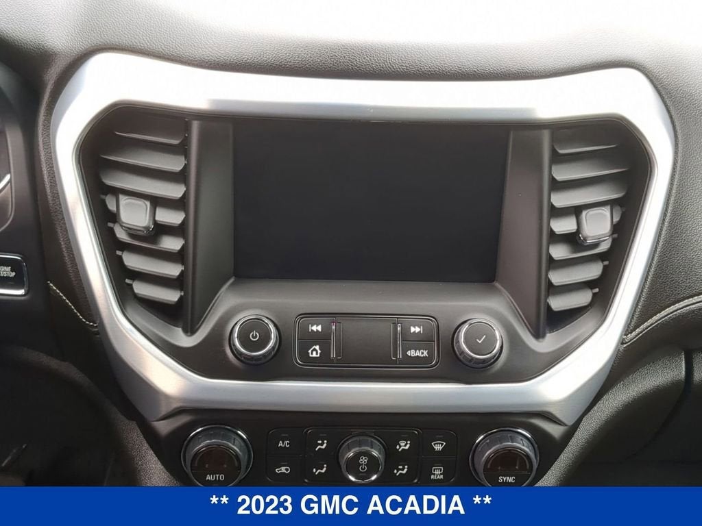 2023 GMC Acadia SLT