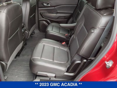 2023 GMC Acadia SLT