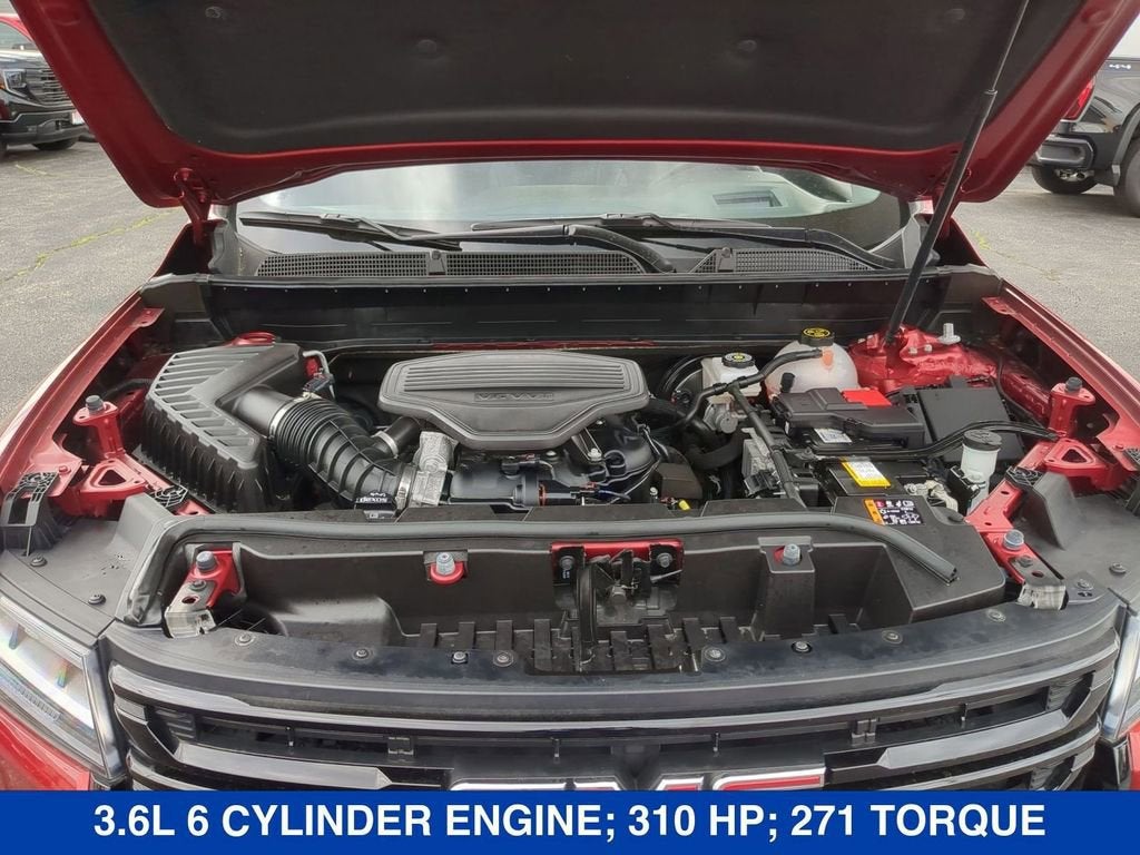 2023 GMC Acadia SLT
