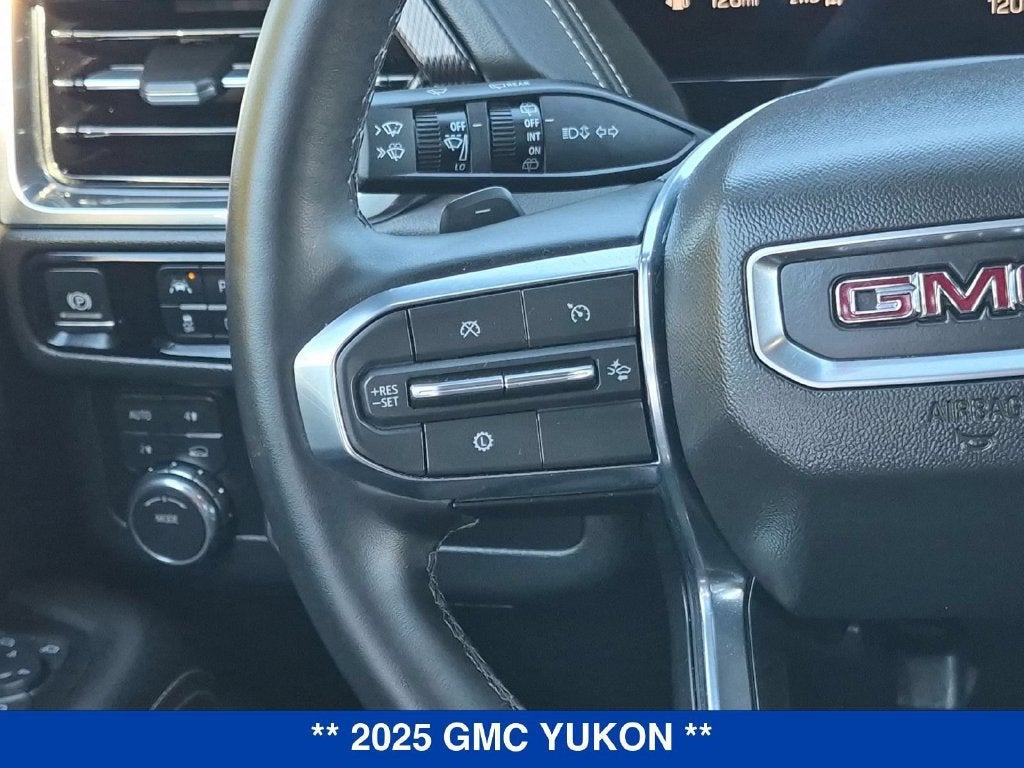 2025 GMC Yukon Elevation