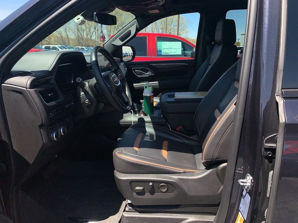 2023 GMC Yukon AT4