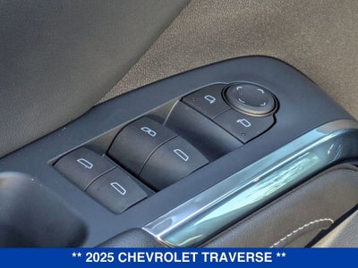 2025 Chevrolet Traverse LT