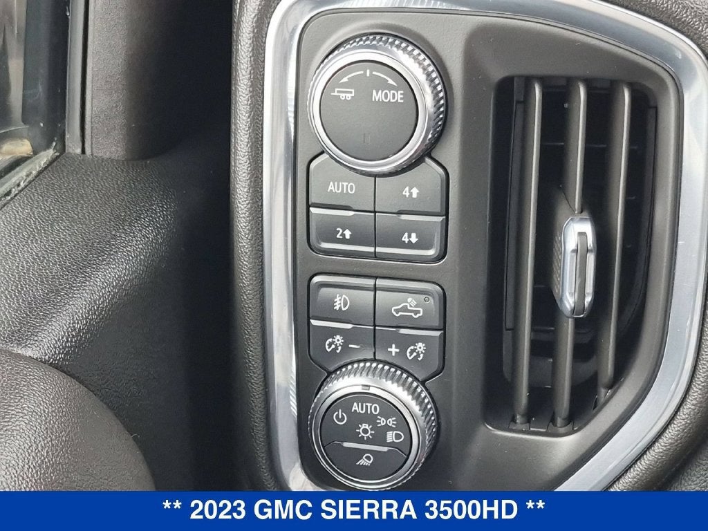 2023 GMC Sierra 3500 HD Denali