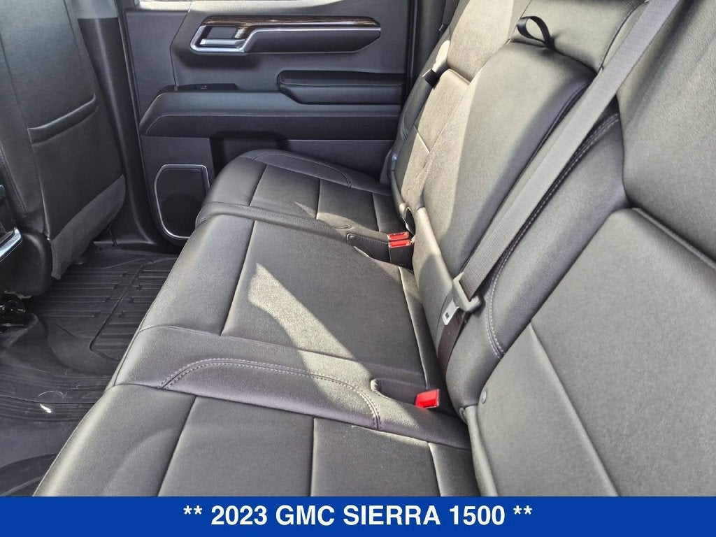 2023 GMC Sierra 1500 Elevation
