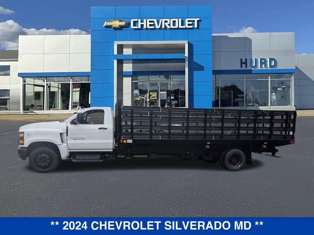 2024 Chevrolet Silverado 6500 HD Work Truck