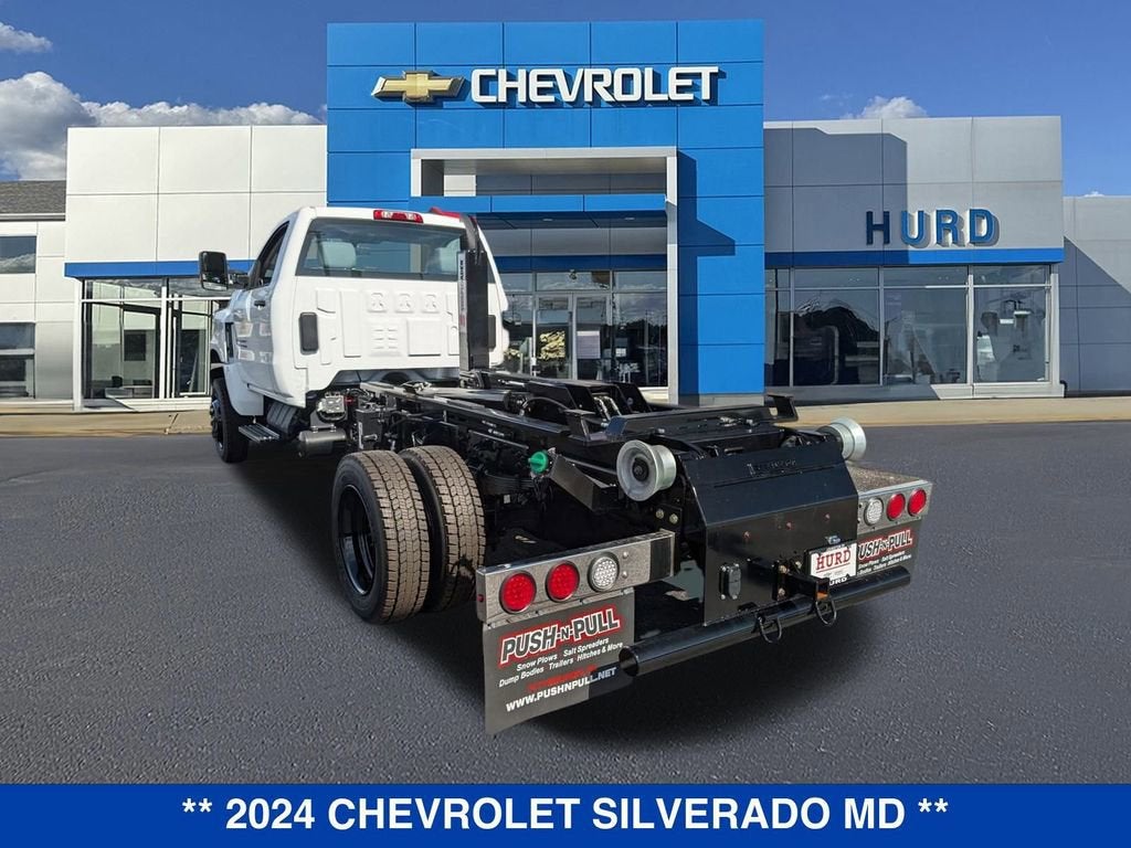 2024 Chevrolet Silverado 6500 HD Work Truck