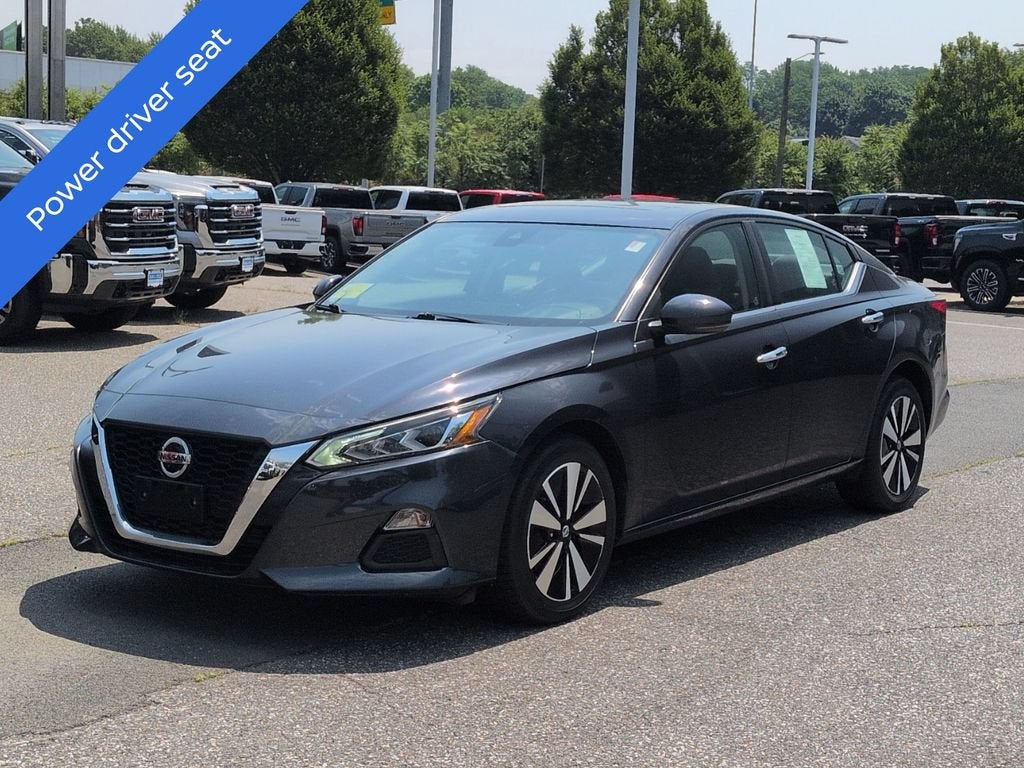 2022 Nissan Altima 2.5 SV