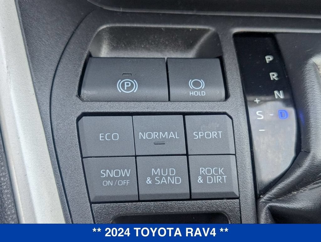 2024 Toyota RAV4 LE