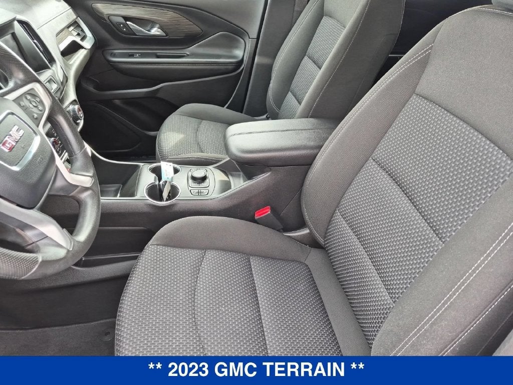 2023 GMC Terrain SLE