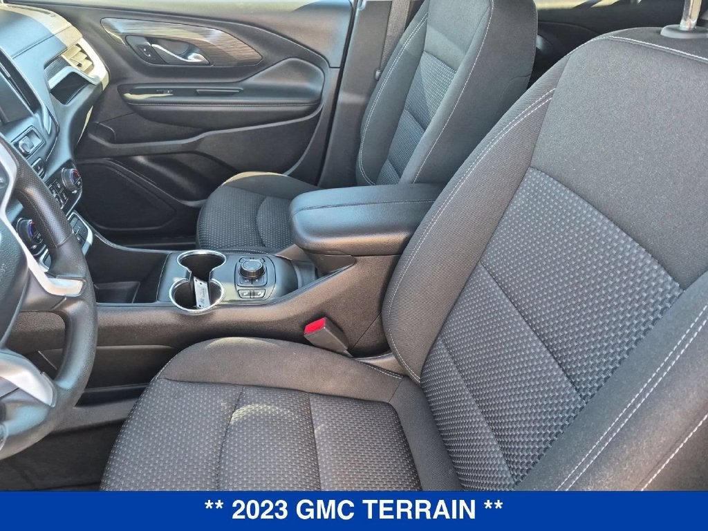 2023 GMC Terrain SLE