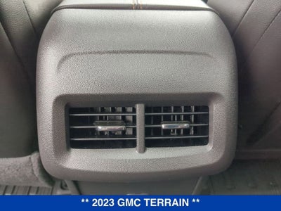 2023 GMC Terrain AT4
