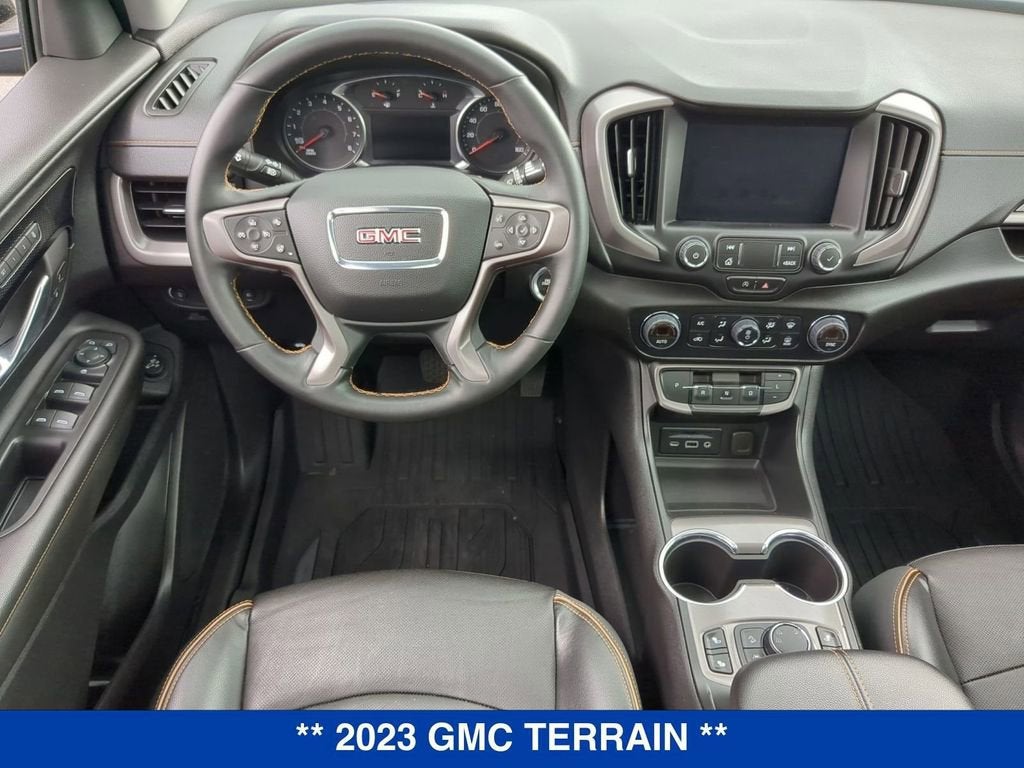 2023 GMC Terrain AT4