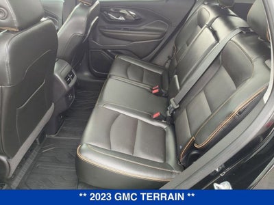 2023 GMC Terrain AT4