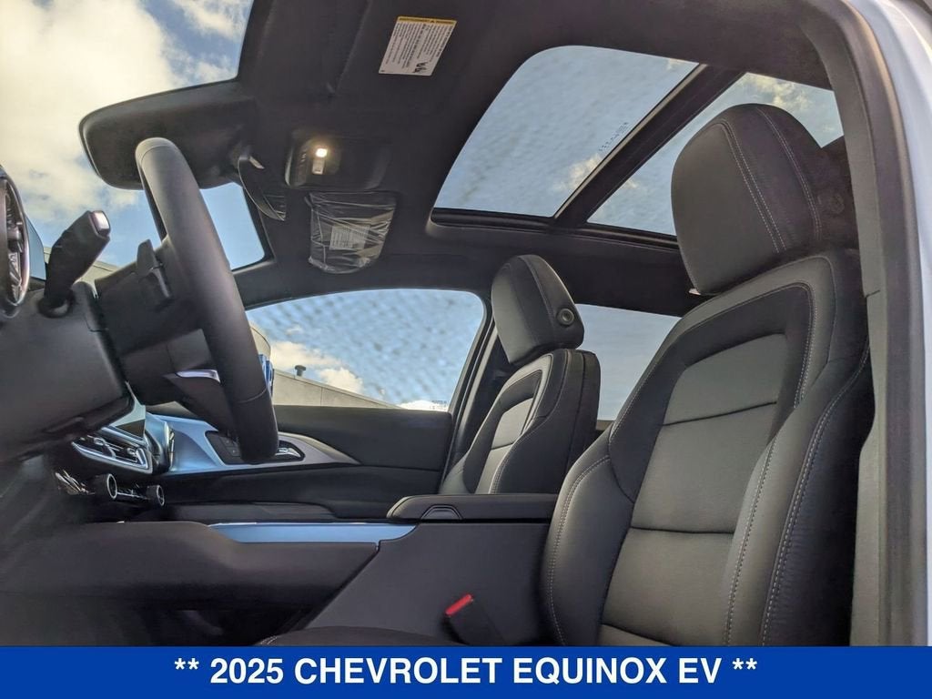 2025 Chevrolet Equinox EV LT
