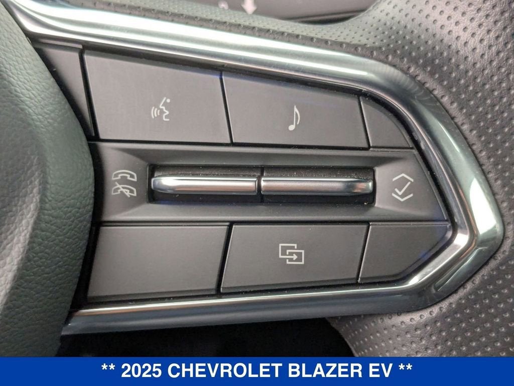 2025 Chevrolet Blazer EV LT