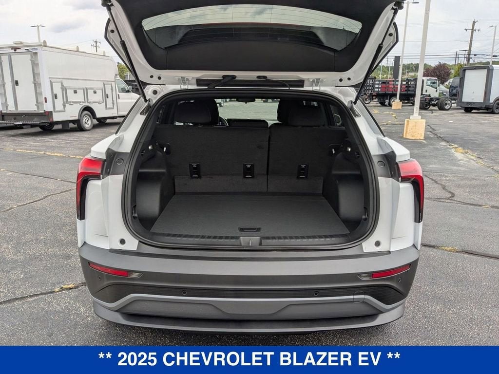 2025 Chevrolet Blazer EV LT