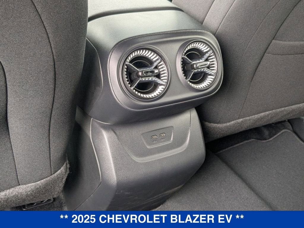 2025 Chevrolet Blazer EV LT