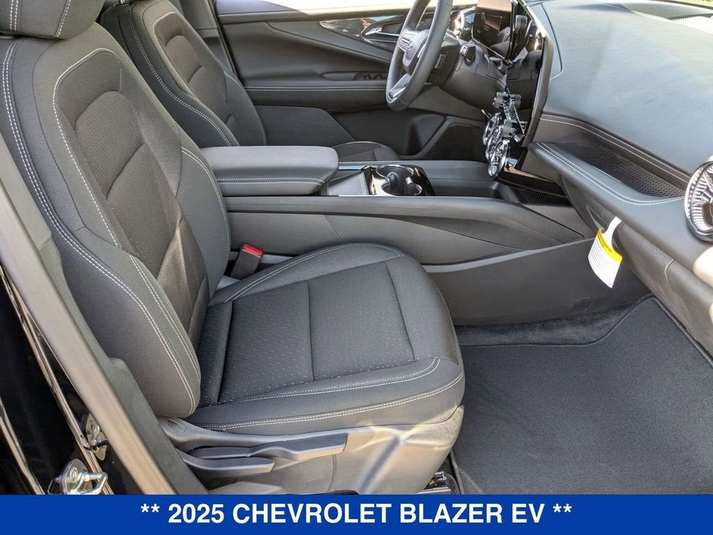2025 Chevrolet Blazer EV LT