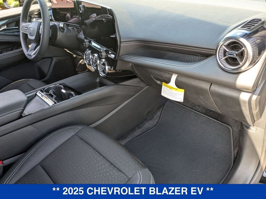 2025 Chevrolet Blazer EV LT