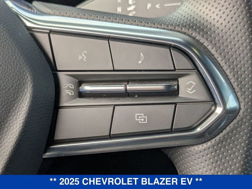 2025 Chevrolet Blazer EV LT