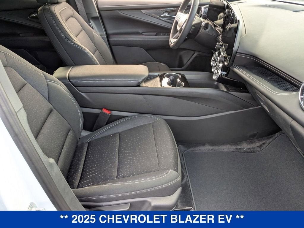 2025 Chevrolet Blazer EV LT