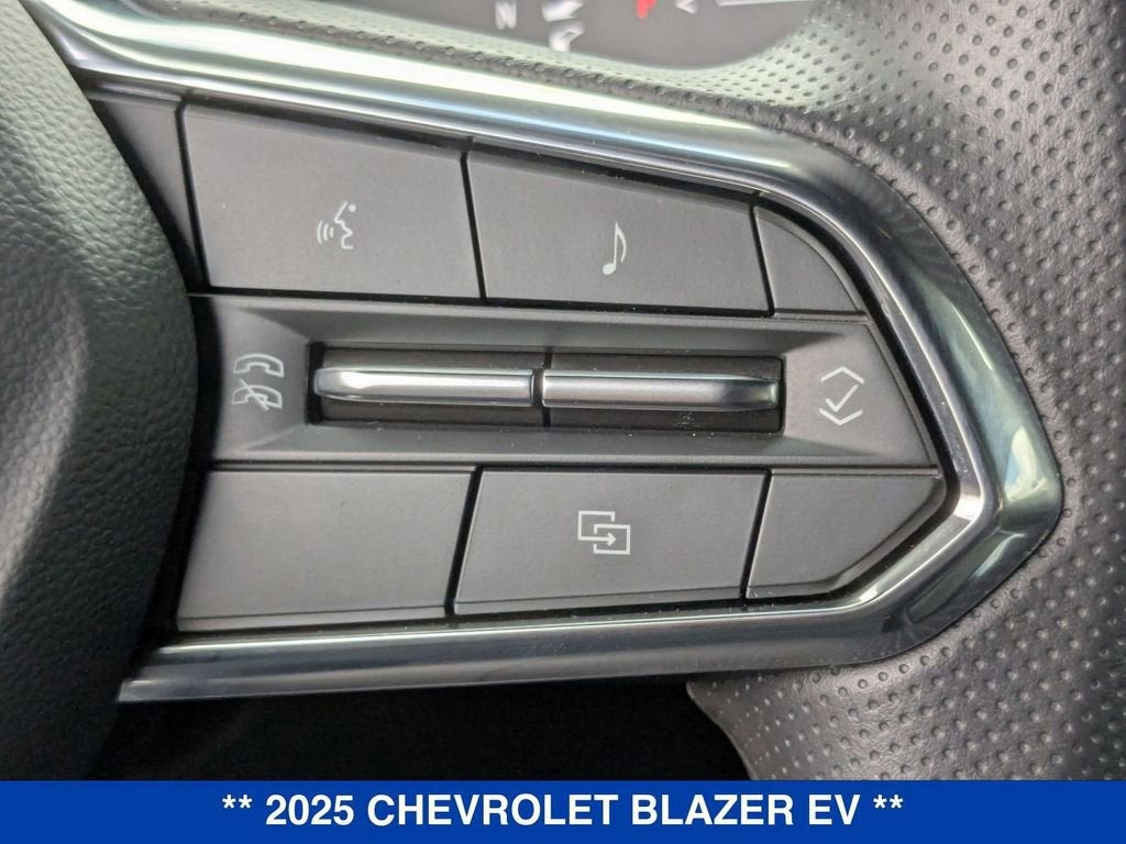 2025 Chevrolet Blazer EV LT