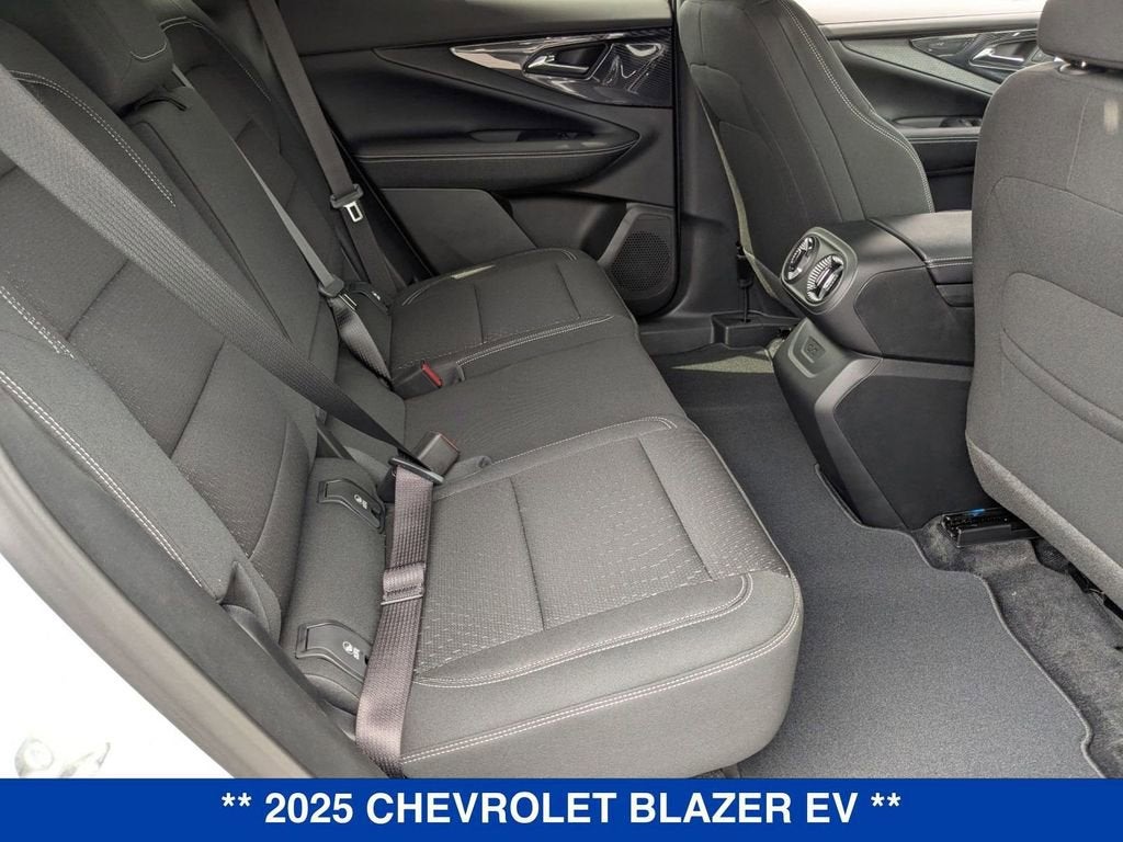 2025 Chevrolet Blazer EV LT