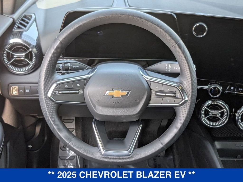 2025 Chevrolet Blazer EV LT