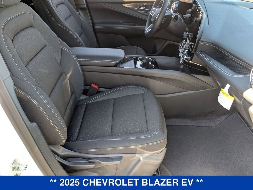 2025 Chevrolet Blazer EV LT