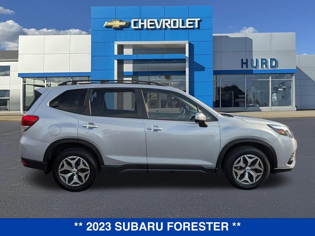 2023 Subaru Forester Premium