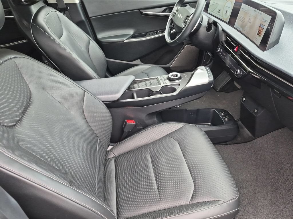 2023 Kia EV6 Wind
