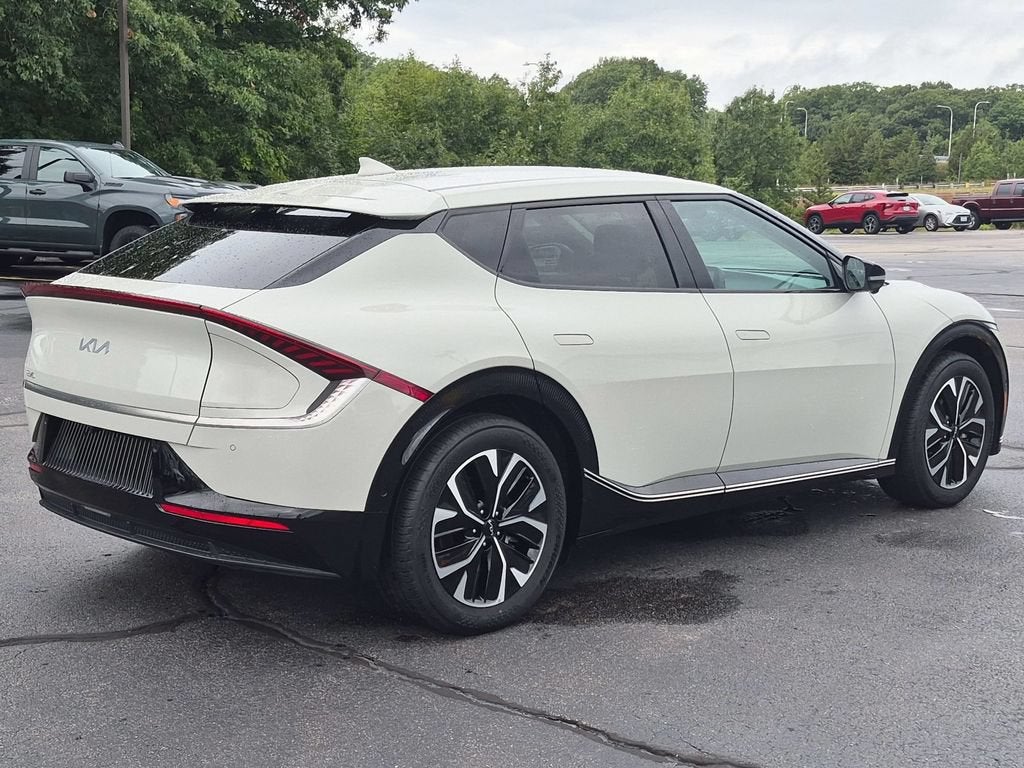 2023 Kia EV6 Wind